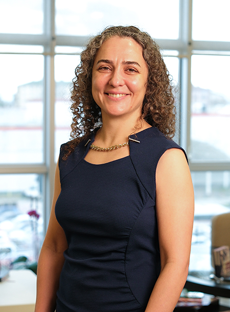Dr. Selin Tecimer